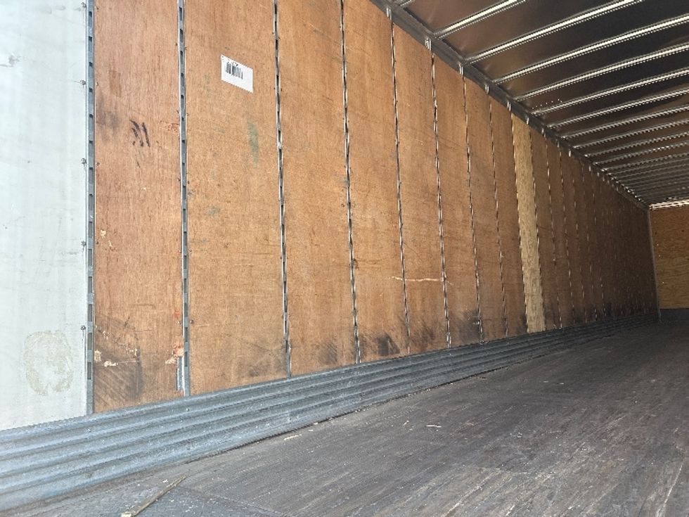 Dry Van Trailer-Semi Trailers-VANGUARD TRAILER-2013-Trailer-Rochester-NY-381,614\n\t\tmiles-$ 11,250 - Image 9