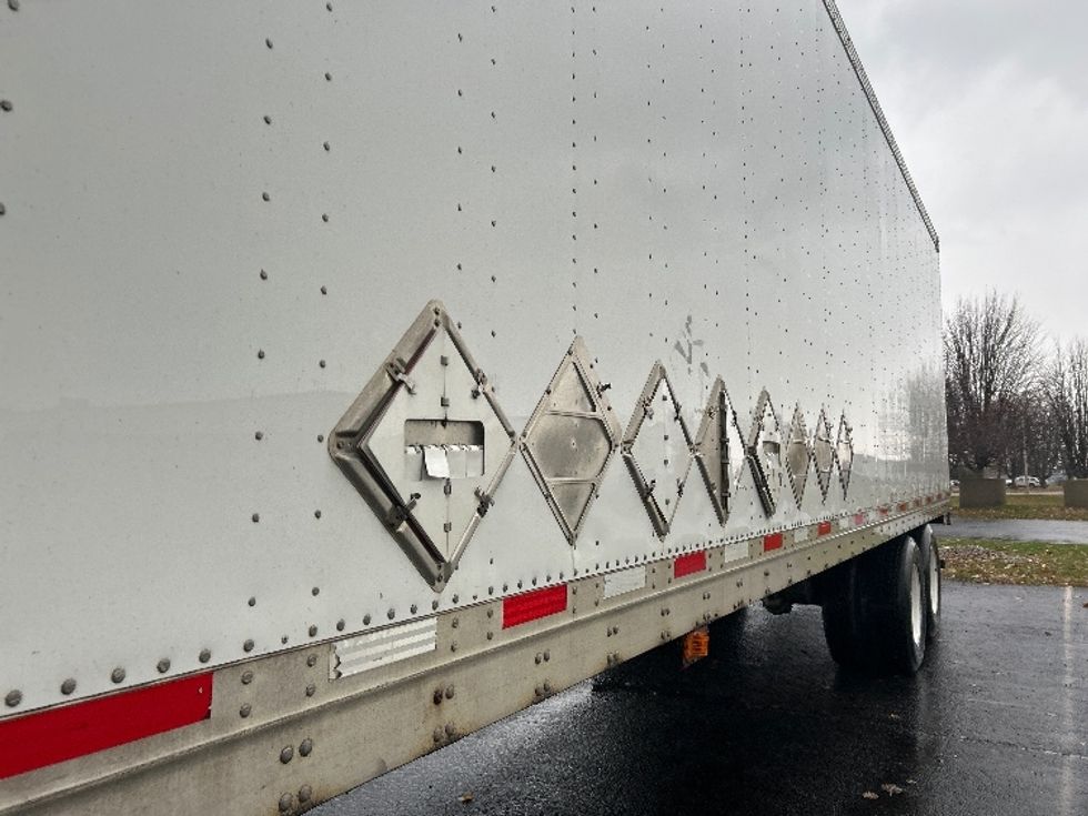 Dry Van Trailer-Semi Trailers-VANGUARD TRAILER-2014-Trailer-Buffalo-NY-319,367\n\t\tmiles-$ 13,000 - Image 11