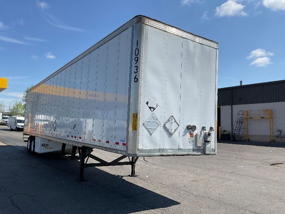 Dry Van Trailer-Semi Trailers-VANGUARD TRAILER-2015-Trailer-Buffalo-NY-224,115\n\t\tmiles-$ 15,000 - Image 1