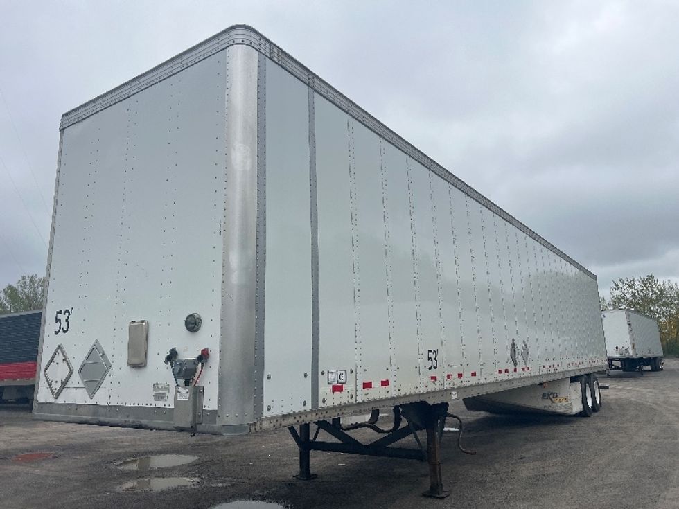 Dry Van Trailer-Semi Trailers-VANGUARD TRAILER-2015-Trailer-Fitchburg-MA-345,326\n\t\tmiles-$ 15,000 - Image 1