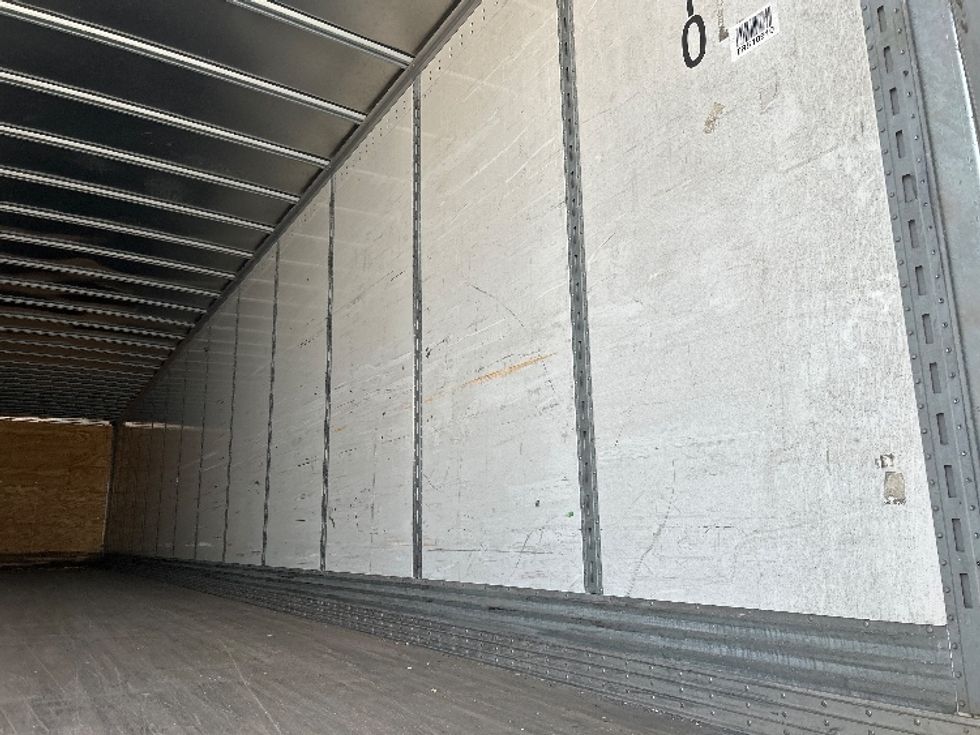 Dry Van Trailer-Semi Trailers-VANGUARD TRAILER-2015-Trailer-Rochester-NY-105,620\n\t\tmiles-$ 15,000 - Image 10