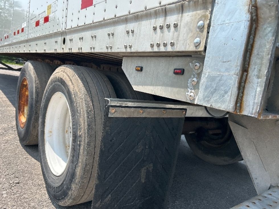 Dry Van Trailer-Semi Trailers-VANGUARD TRAILER-2015-Trailer-Rochester-NY-105,620\n\t\tmiles-$ 15,000 - Image 11