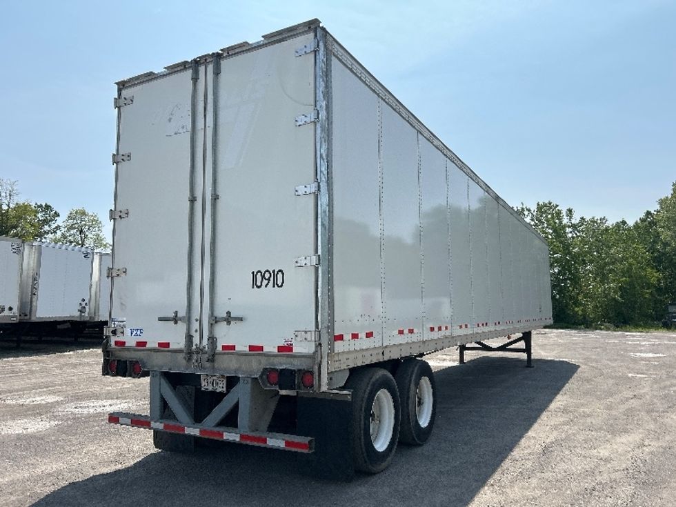 Dry Van Trailer-Semi Trailers-VANGUARD TRAILER-2015-Trailer-Rochester-NY-105,620\n\t\tmiles-$ 15,000 - Image 4