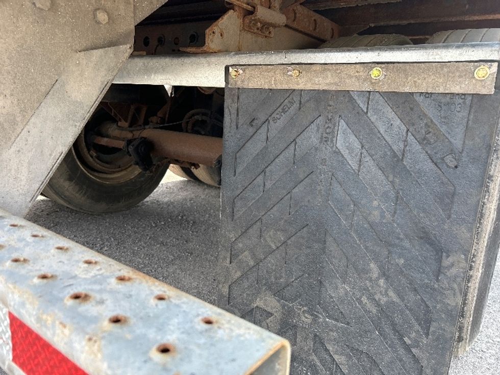 Dry Van Trailer-Semi Trailers-VANGUARD TRAILER-2015-Trailer-Rochester-NY-105,620\n\t\tmiles-$ 15,000 - Image 5