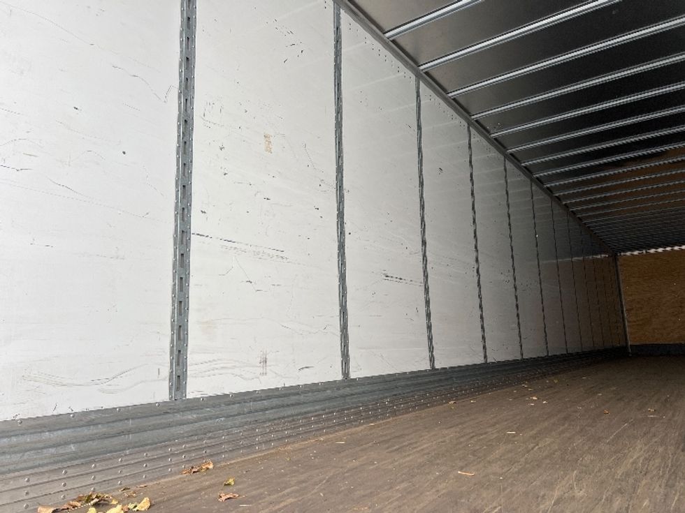 Dry Van Trailer-Semi Trailers-VANGUARD TRAILER-2015-Trailer-Rochester-NY-182,093\n\t\tmiles-$ 12,750 - Image 9
