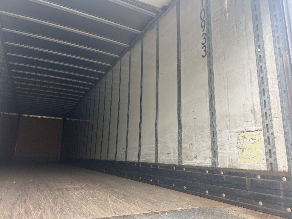 Dry Van Trailer-Semi Trailers-VANGUARD TRAILER-2015-Trailer-Rochester-NY-204,718\n\t\tmiles-$ 14,000 - Image 10