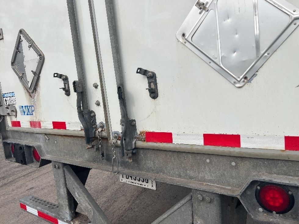 Dry Van Trailer-Semi Trailers-VANGUARD TRAILER-2015-Trailer-Rochester-NY-259,512\n\t\tmiles-$ 14,000 - Image 12