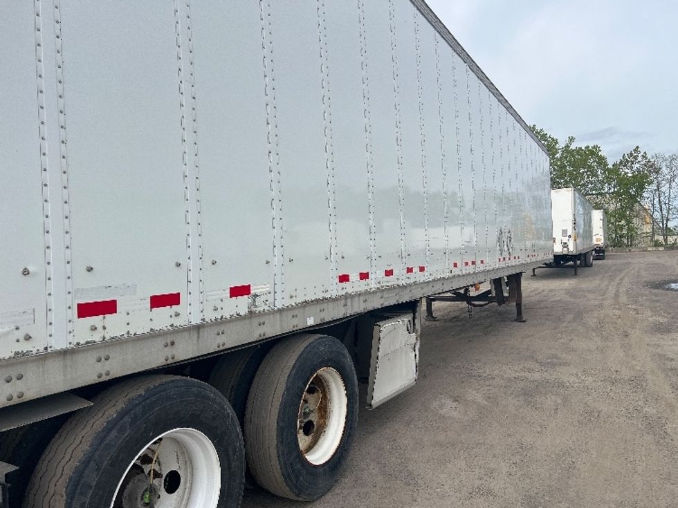 Dry Van Trailer-Semi Trailers-VANGUARD TRAILER-2015-Trailer-Rochester-NY-259,512\n\t\tmiles-$ 14,000 - Image 14