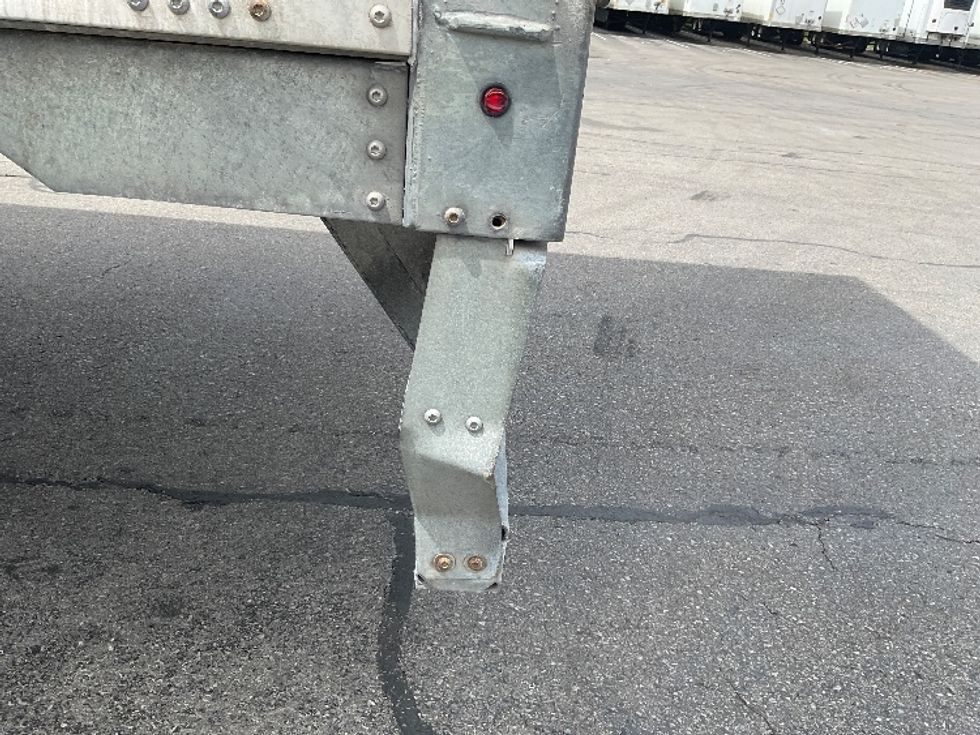 Dry Van Trailer-Semi Trailers-VANGUARD TRAILER-2015-Trailer-Rochester-NY-26,483\n\t\tmiles-$ 16,750 - Image 12