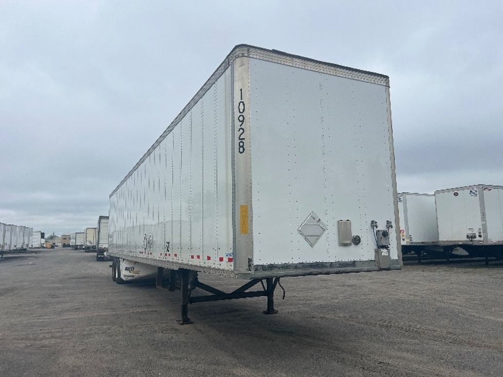 Dry Van Trailer-Semi Trailers-VANGUARD TRAILER-2015-Trailer-Rochester-NY-308,143\n\t\tmiles-$ 15,000 - Image 1