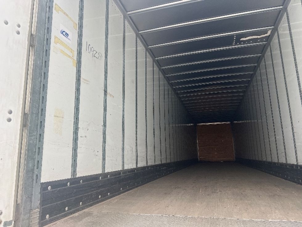 Dry Van Trailer-Semi Trailers-VANGUARD TRAILER-2015-Trailer-Rochester-NY-308,143\n\t\tmiles-$ 15,000 - Image 9