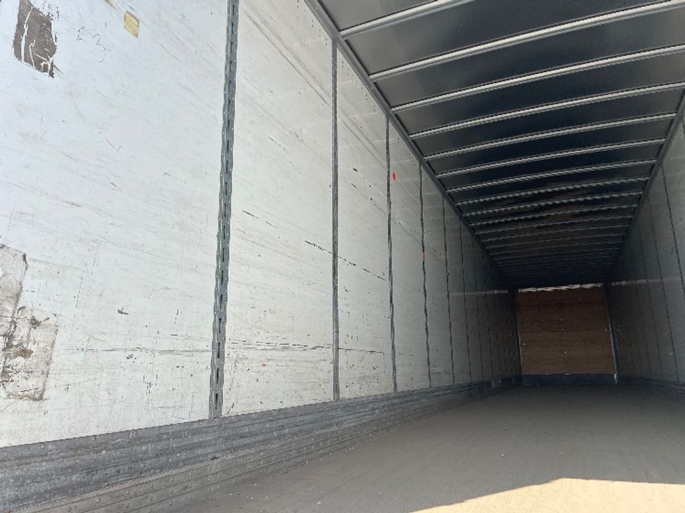 Dry Van Trailer-Semi Trailers-VANGUARD TRAILER-2015-Trailer-Rochester-NY-341,179\n\t\tmiles-$ 15,000 - Image 9