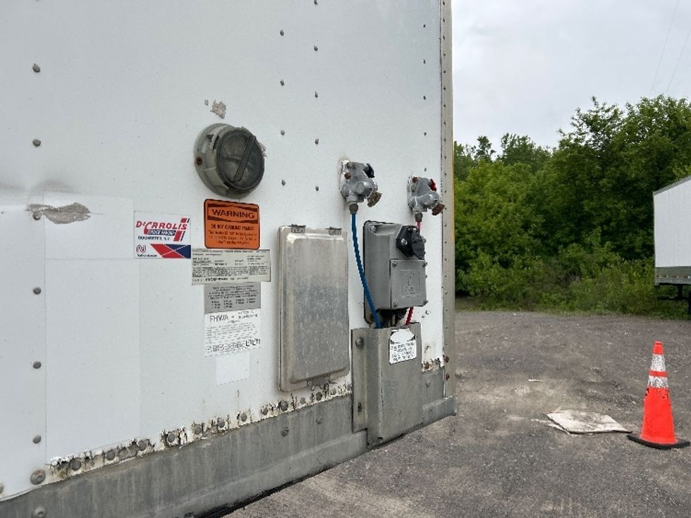 Dry Van Trailer-Semi Trailers-VANGUARD TRAILER-2015-Trailer-Rochester-NY-350,220\n\t\tmiles-$ 15,000 - Image 15