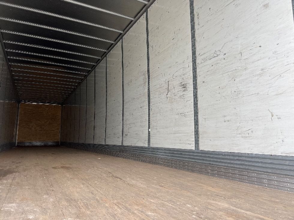 Dry Van Trailer-Semi Trailers-Wabash-2005-Trailer-Rochester-NY-55\n\t\tmiles-$ 7,500 - Image 10