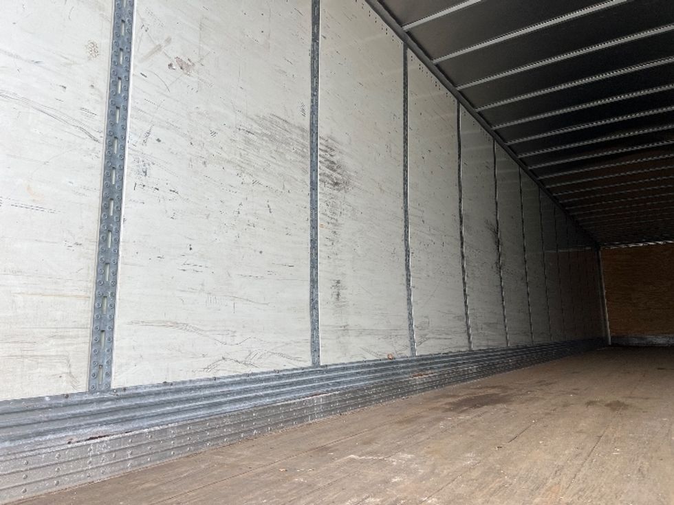 Dry Van Trailer-Semi Trailers-Wabash-2005-Trailer-Rochester-NY-55\n\t\tmiles-$ 7,500 - Image 9