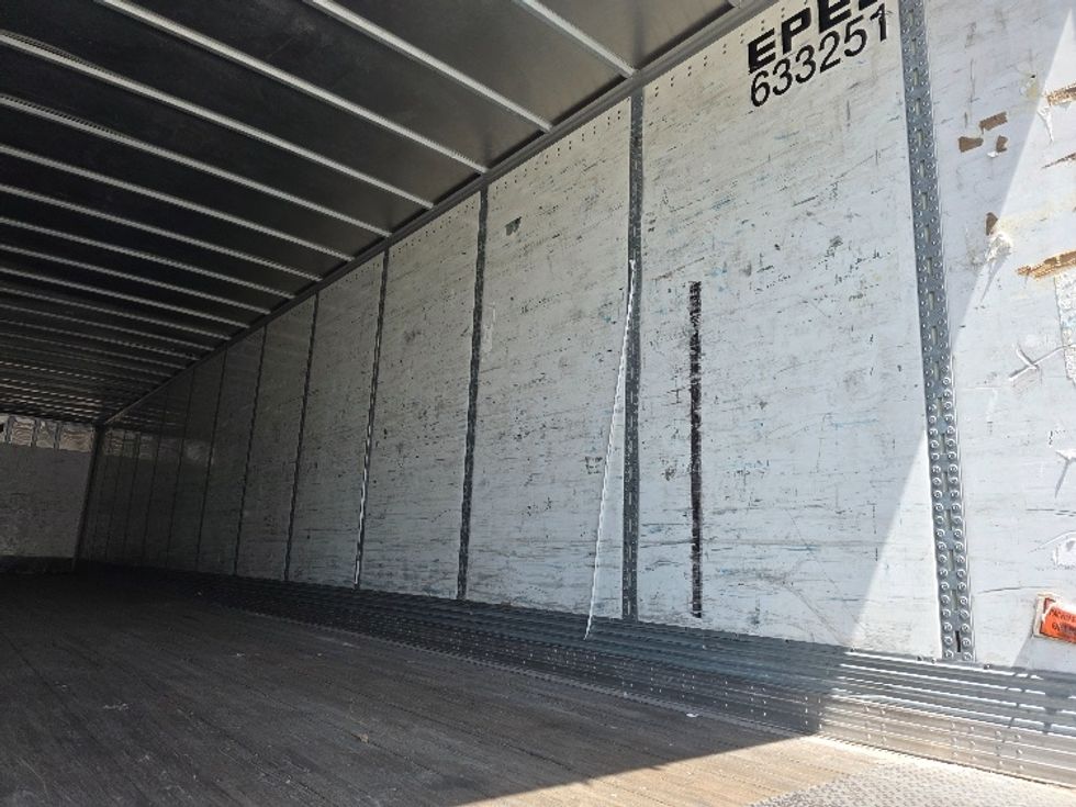 Dry Van Trailer-Semi Trailers-Wabash-2013-Trailer-Chester-VA-0\n\t\tmiles-$ 15,000 - Image 9