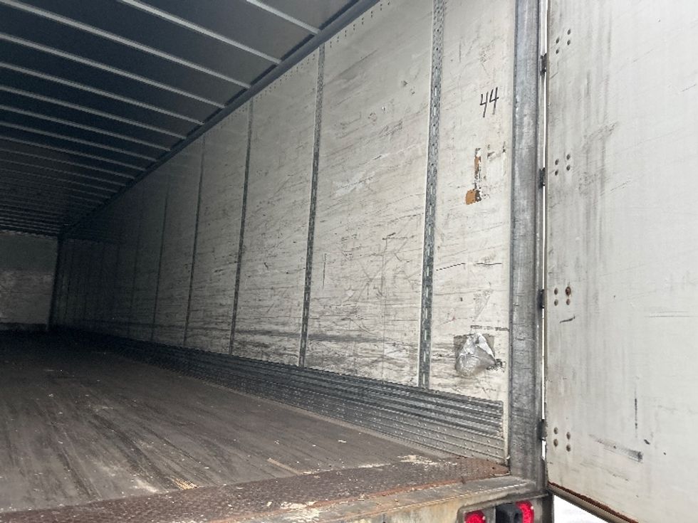 Dry Van Trailer-Semi Trailers-Wabash-2014-Trailer-Clinton-PA-379,000\n\t\tmiles-$ 11,500 - Image 10