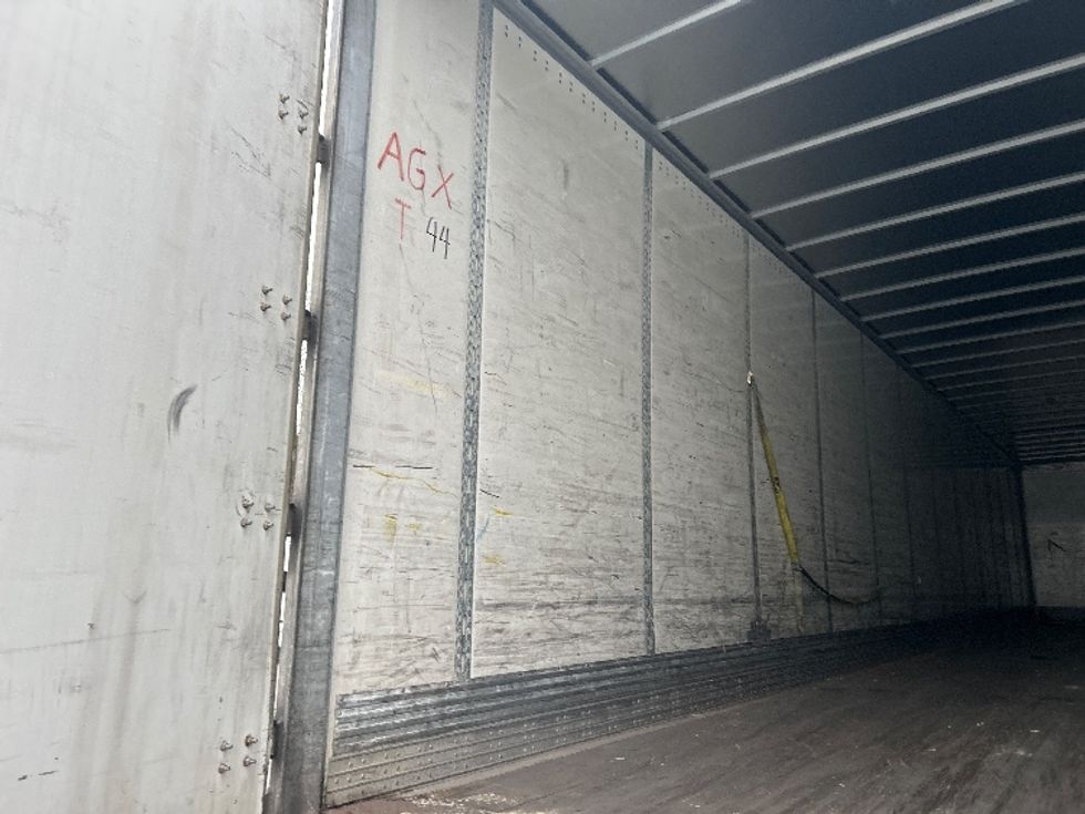 Dry Van Trailer-Semi Trailers-Wabash-2014-Trailer-Clinton-PA-379,000\n\t\tmiles-$ 11,500 - Image 9