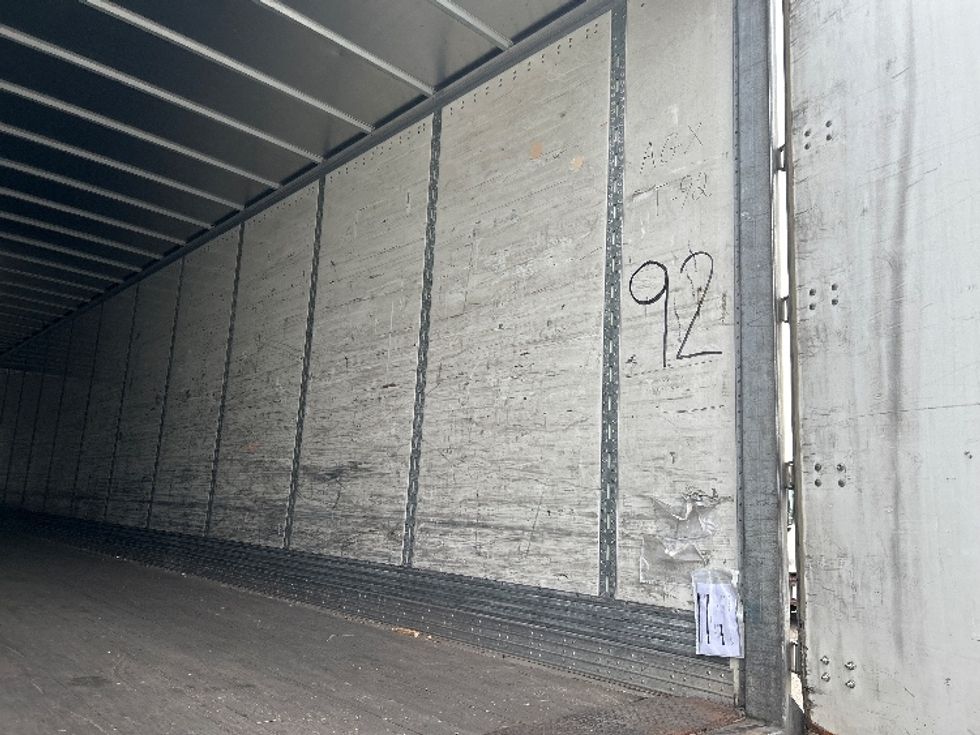 Dry Van Trailer-Semi Trailers-Wabash-2014-Trailer-Clinton-PA-760,000\n\t\tmiles-$ 8,500 - Image 10
