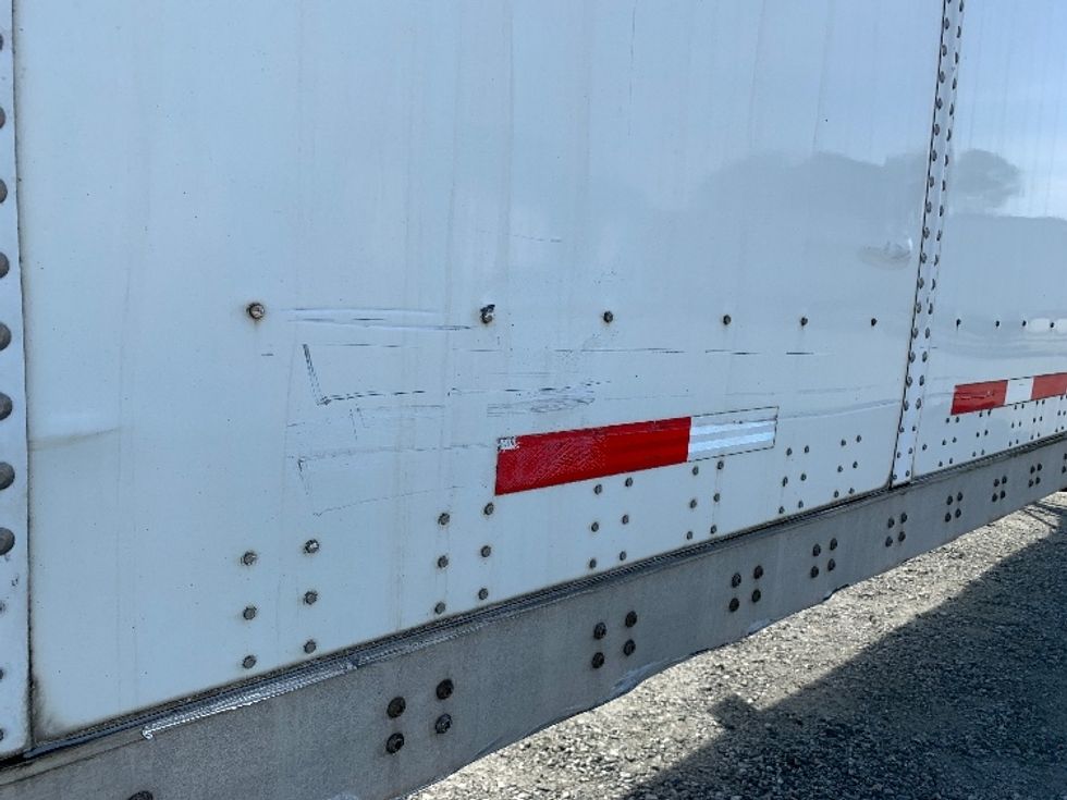 Dry Van Trailer-Semi Trailers-Wabash-2014-Trailer-Greensboro-NC-0\n\t\tmiles-$ 14,500 - Image 12