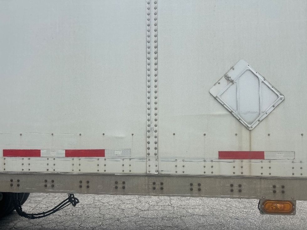 Dry Van Trailer-Semi Trailers-Wabash-2014-Trailer-Greensboro-NC-0\n\t\tmiles-$ 14,500 - Image 12