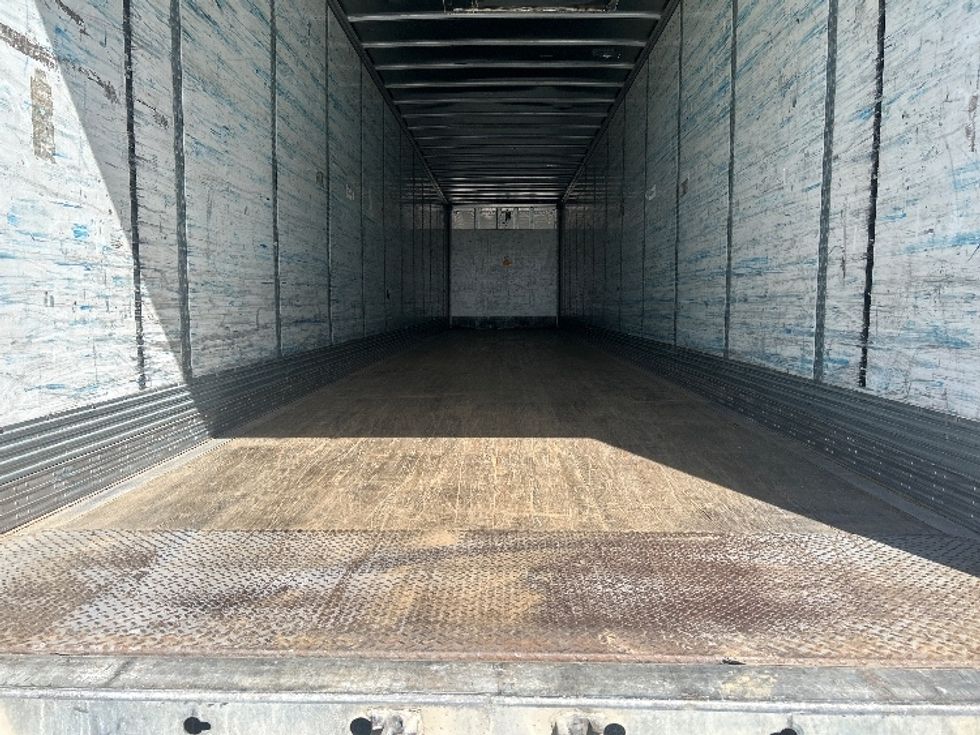 Dry Van Trailer-Semi Trailers-Wabash-2014-Trailer-Greensboro-NC-0\n\t\tmiles-$ 14,500 - Image 7
