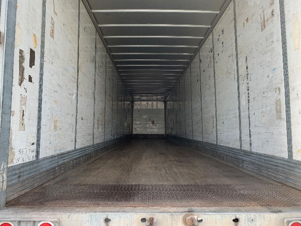 Dry Van Trailer-Semi Trailers-Wabash-2014-Trailer-Greensboro-NC-0\n\t\tmiles-$ 14,500 - Image 7
