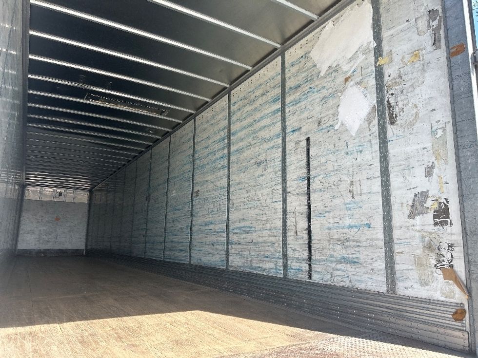 Dry Van Trailer-Semi Trailers-Wabash-2014-Trailer-Greensboro-NC-0\n\t\tmiles-$ 14,500 - Image 9