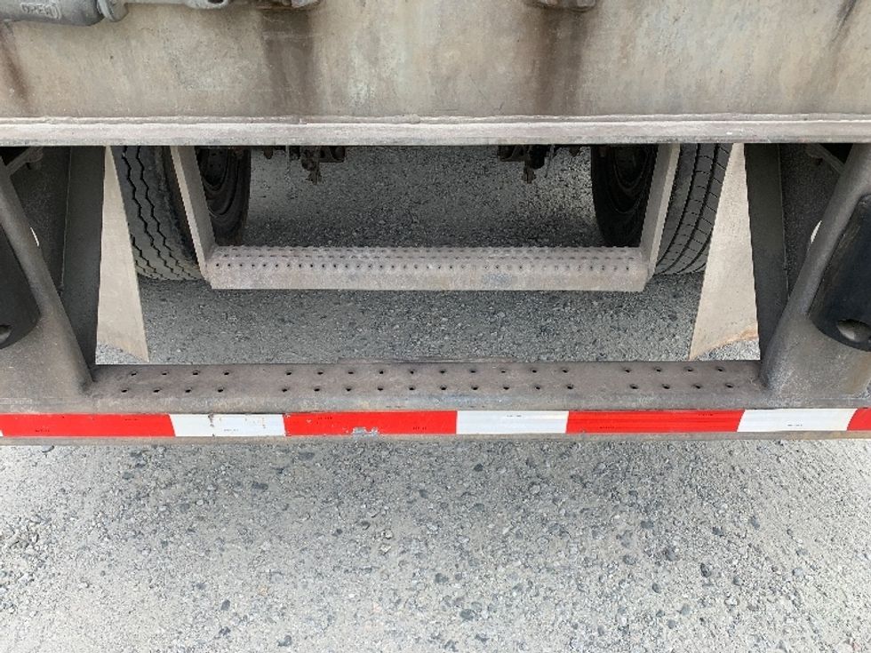 Dry Van Trailer-Semi Trailers-Wabash-2014-Trailer-Greensboro-NC-0\n\t\tmiles-$ 14,500 - Image 9