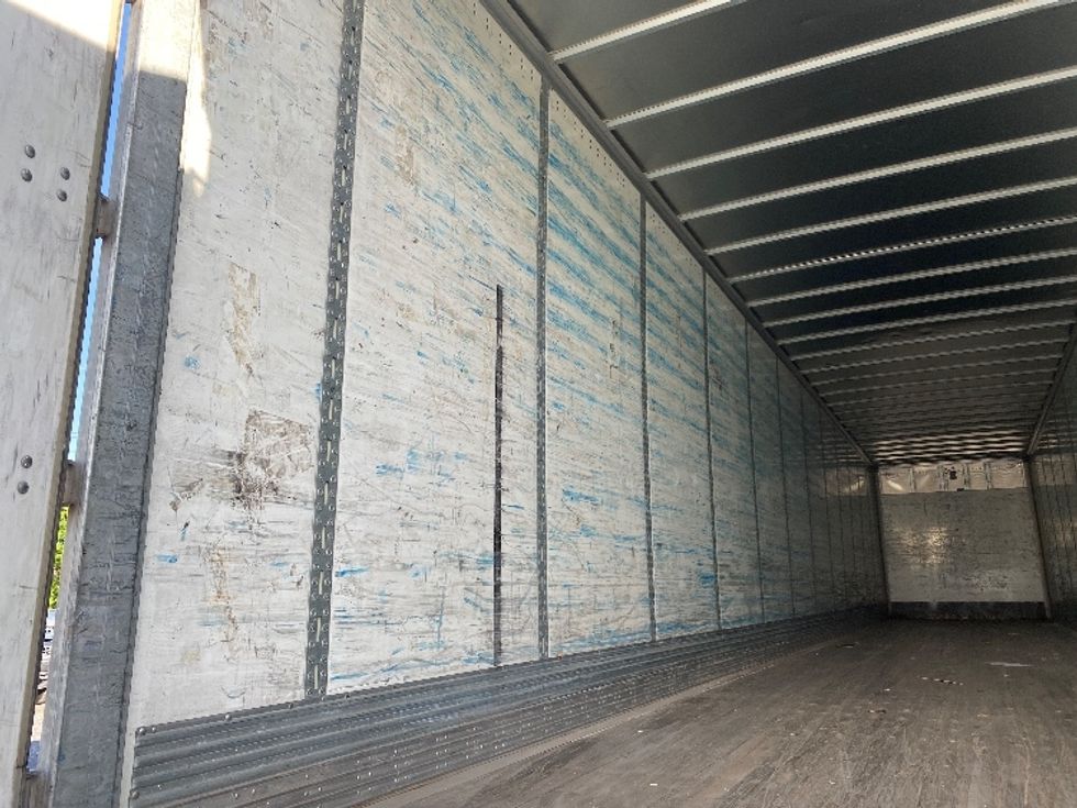 Dry Van Trailer-Semi Trailers-Wabash-2014-Trailer-Resaca-GA-0\n\t\tmiles-$ 15,000 - Image 8