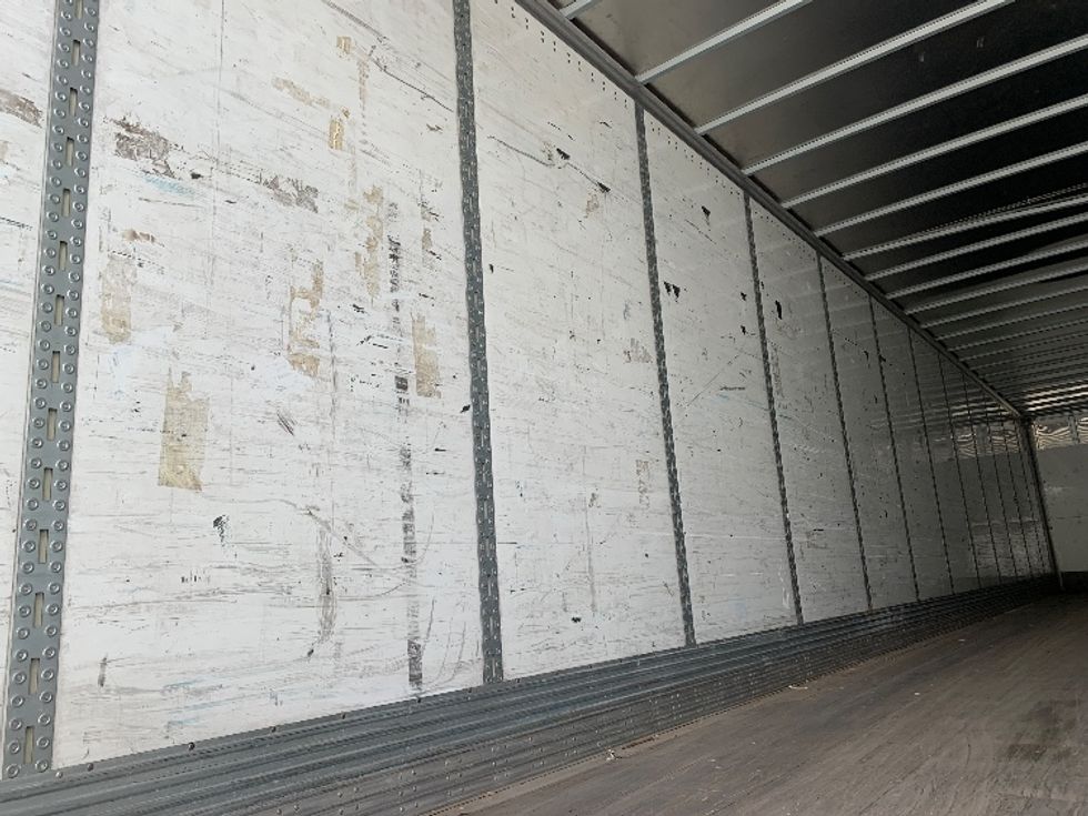 Dry Van Trailer-Semi Trailers-Wabash-2015-Trailer-Greensboro-NC-0\n\t\tmiles-$ 16,000 - Image 8