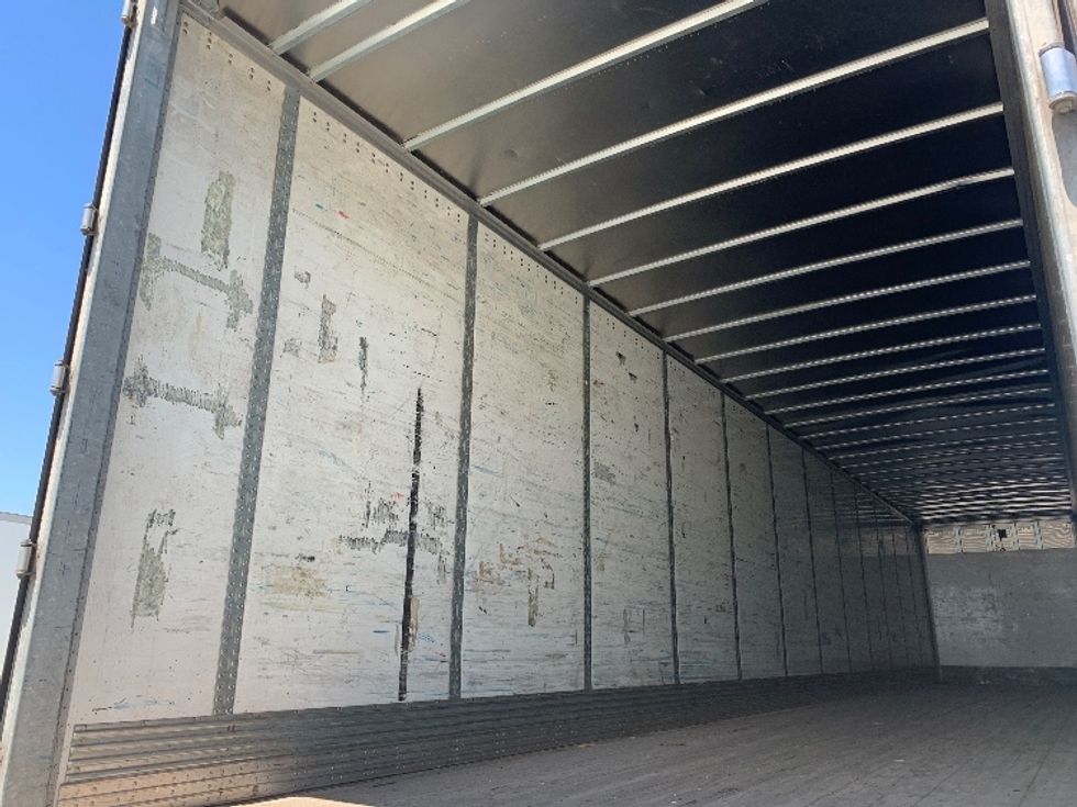 Dry Van Trailer-Semi Trailers-Wabash-2015-Trailer-Greensboro-NC-0\n\t\tmiles-$ 16,000 - Image 8
