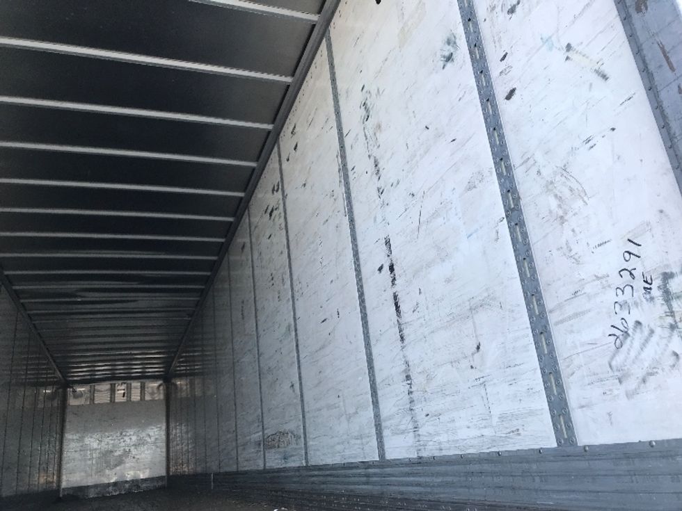 Dry Van Trailer-Semi Trailers-Wabash-2015-Trailer-Lancaster-PA-0\n\t\tmiles-$ 15,250 - Image 10
