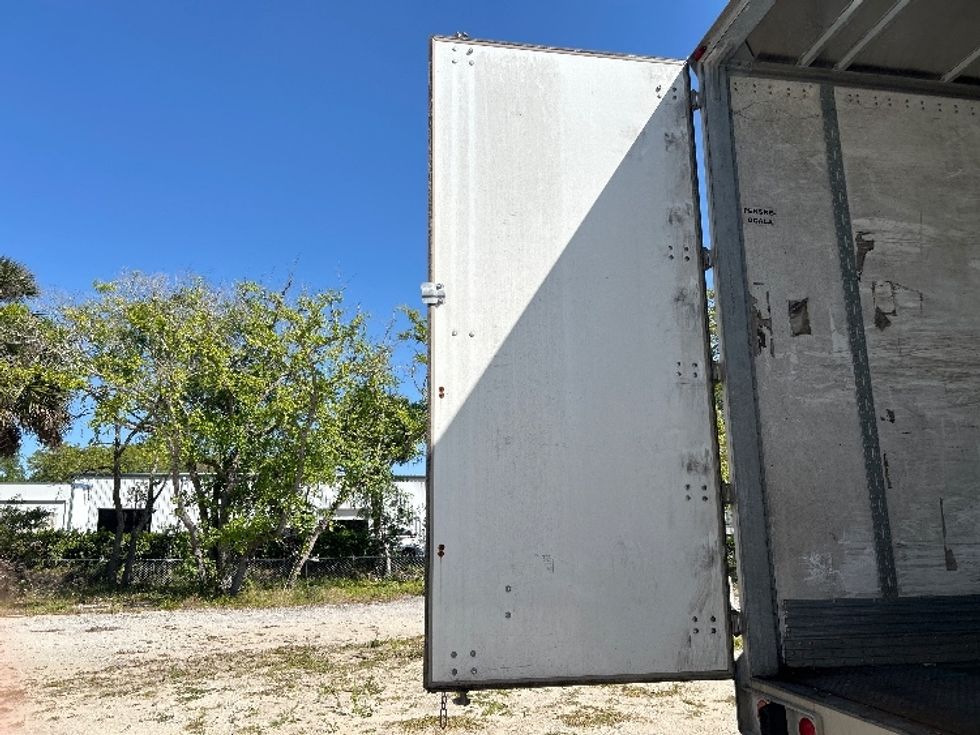 Dry Van Trailer-Semi Trailers-Wabash-2015-Trailer-Melbourne-FL-174,395\n\t\tmiles-$ 17,000 - Image 12