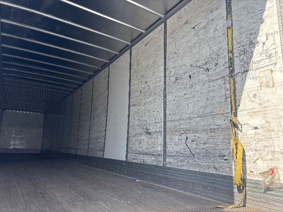 Dry Van Trailer-Semi Trailers-Wabash-2015-Trailer-Pennsauken-NJ-840,000\n\t\tmiles-$ 14,500 - Image 9