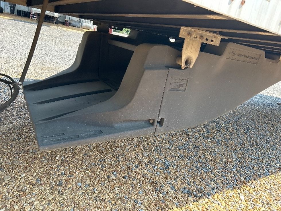 Dry Van Trailer-Semi Trailers-Wabash-2015-Trailer-Summit-MS-399,384\n\t\tmiles-$ 16,500 - Image 11