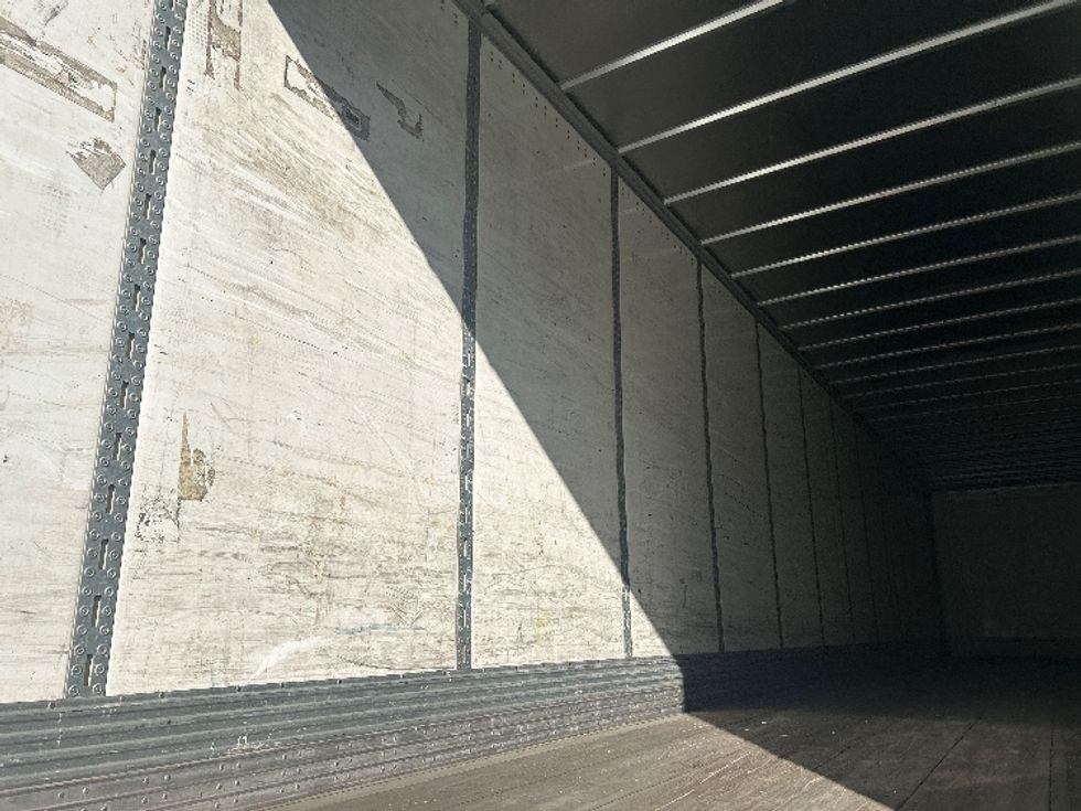 Dry Van Trailer-Semi Trailers-Wabash-2015-Trailer-Torrance-CA-491,540\n\t\tmiles-$ 15,500 - Image 9
