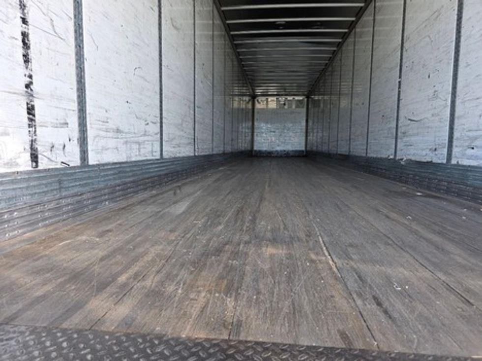 Dry Van Trailer-Semi Trailers-Wabash-2016-Trailer-Greensboro-NC-0\n\t\tmiles-$ 16,500 - Image 9
