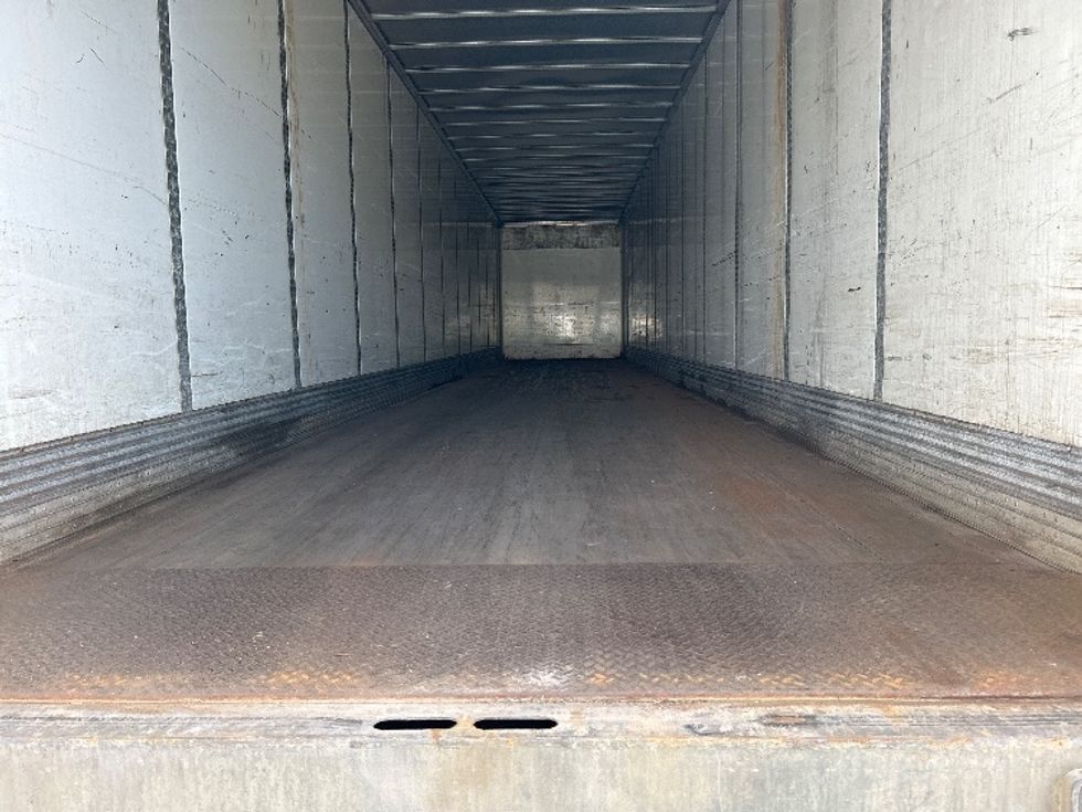 Dry Van Trailer-Semi Trailers-Wabash-2017-Trailer-Binghamton-NY-300,100\n\t\tmiles-$ 18,750 - Image 8
