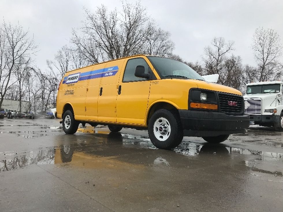 Used 2017 GMC Truck Cargo Van (Panel Van) Unit 178256 Penske Used Trucks