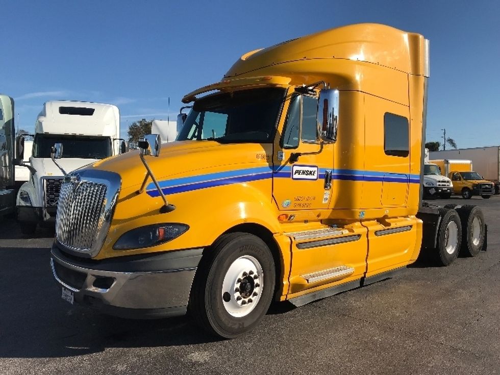 Penske Used Trucks In 4500 Mccoy Dr Pensacola Fl 32503 Commercial Truck Trader