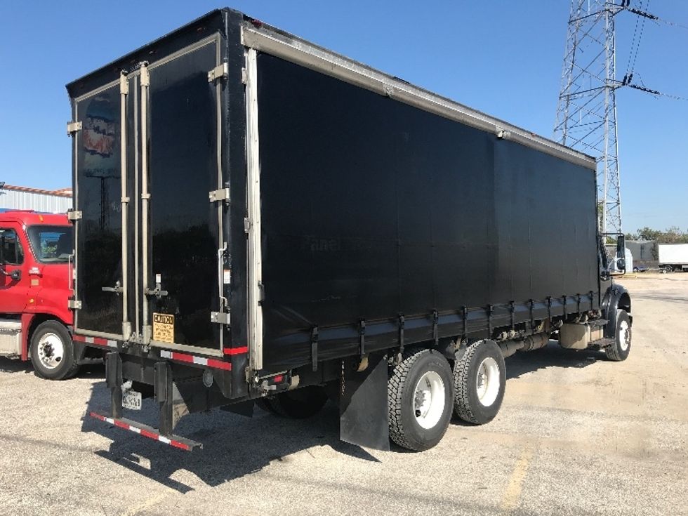 Used 2014 Freightliner Truck Medium Duty Box Truck Unit 680999