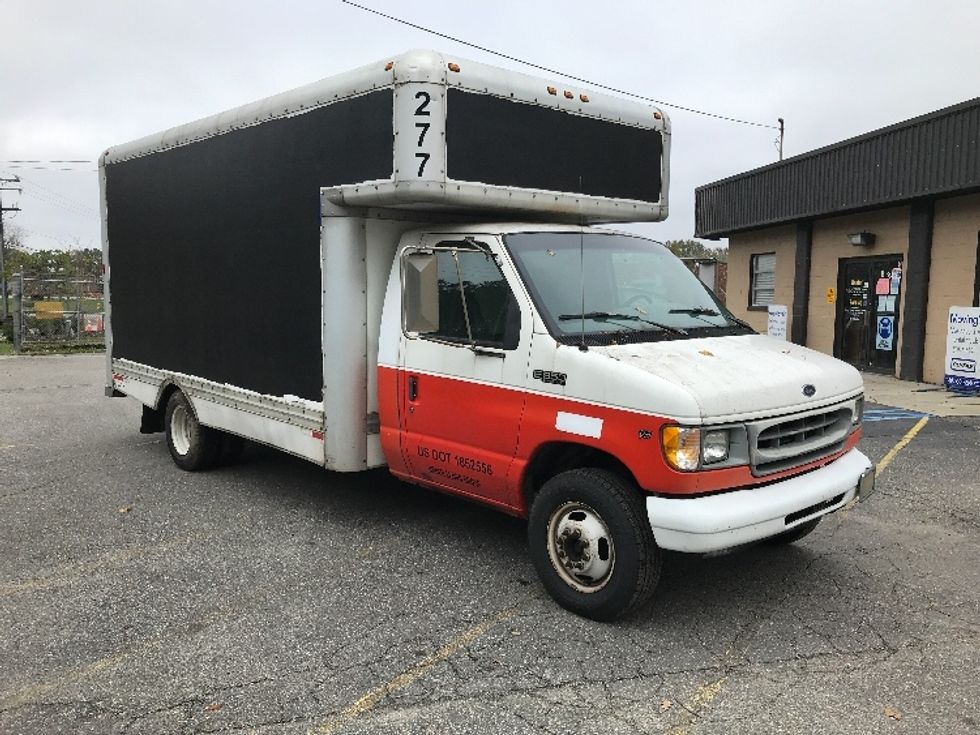 Used Ford E350 Medium Duty Box Trucks for Sale Penske Used Trucks
