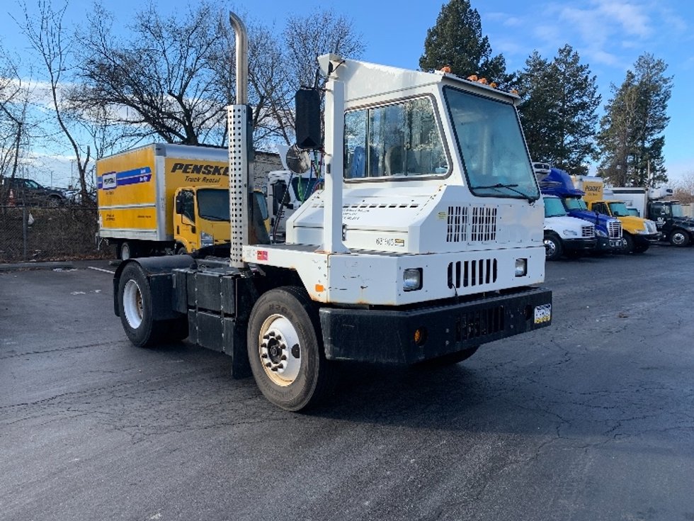 Used Yard Trucks for Sale in PA Penske Used Trucks