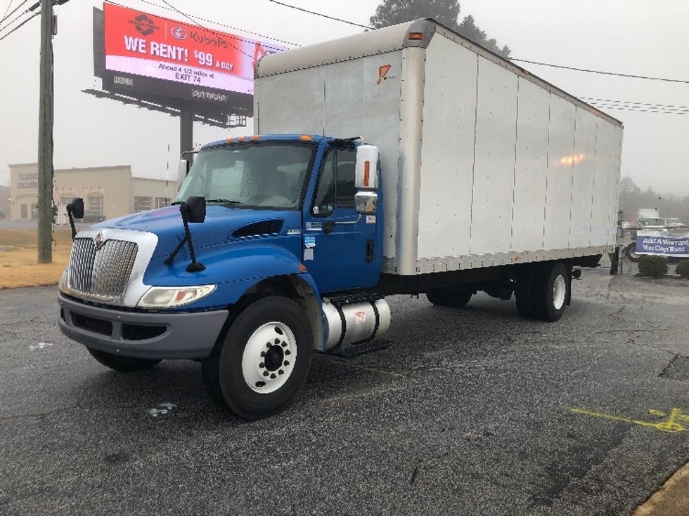 Used 2010 International Truck Medium Duty Box Truck Unit 711693