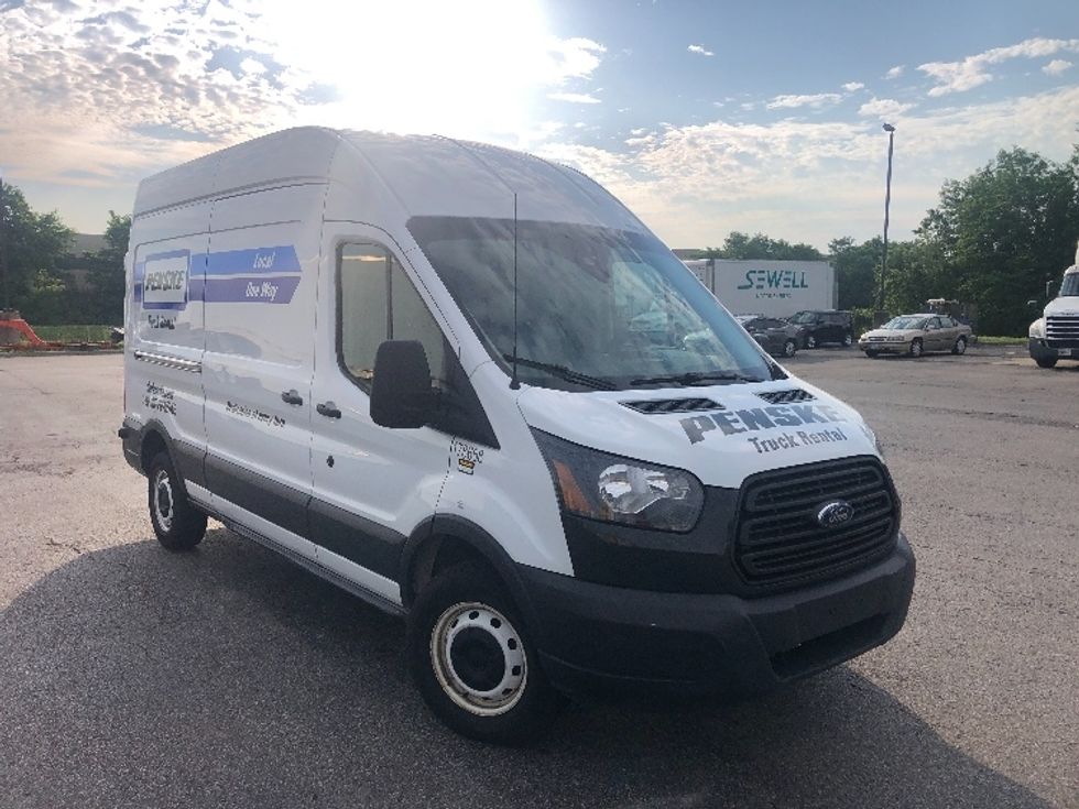 Used Ford Transit 250 for Sale in KY Penske Used Trucks
