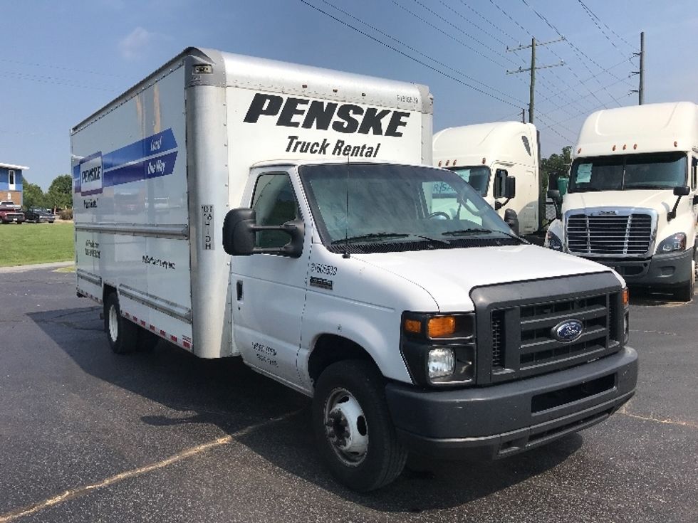 Used Ford 50 Trucks For Sale Penske Used Trucks Used Ford 50 Trucks For Sale Penske Used Trucks