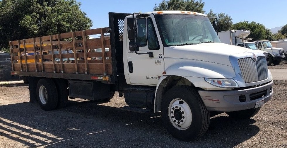 Used Flatbed Trucks for Sale in CA Penske Used Trucks