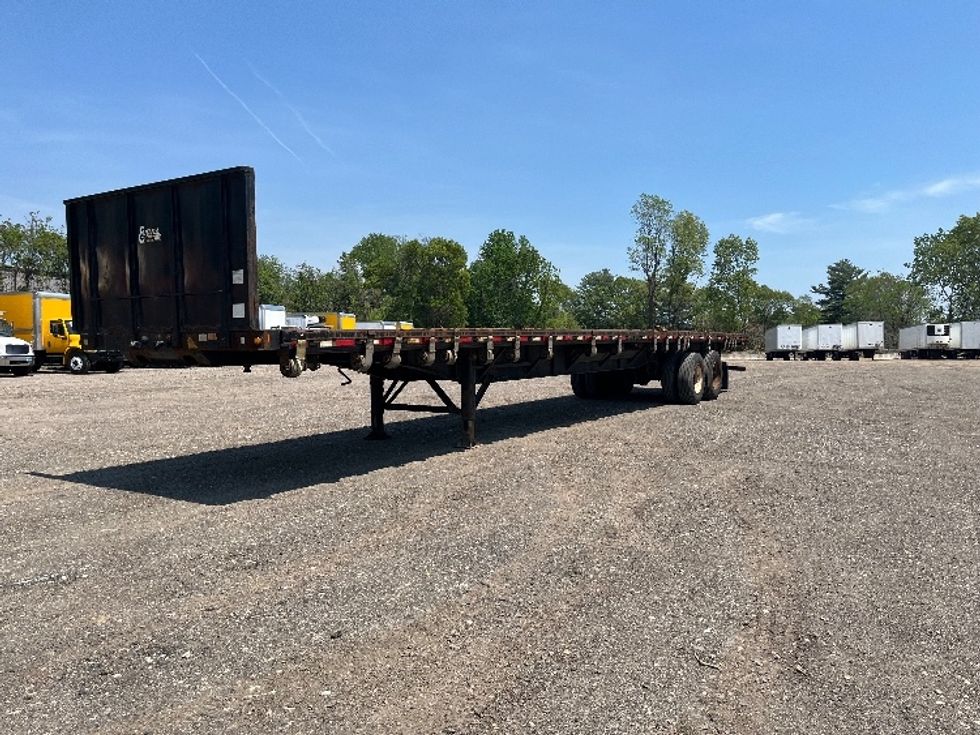 Flatbed Trailer-Semi Trailers-Evans-2013-Trailer-Springfield-MA-0\n\t\tmiles-$ 17,500 - Image 2