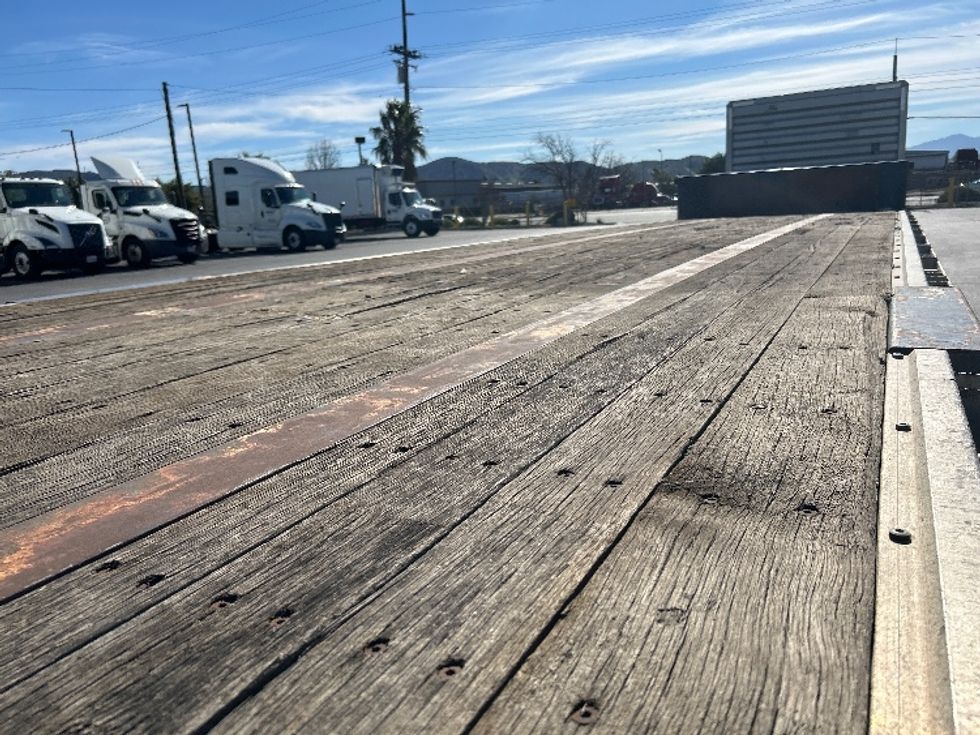 Flatbed Trailer-Semi Trailers-Great Dane-2012-Trailer-Fontana-CA-404,370\n\t\tmiles-$ 19,000 - Image 9